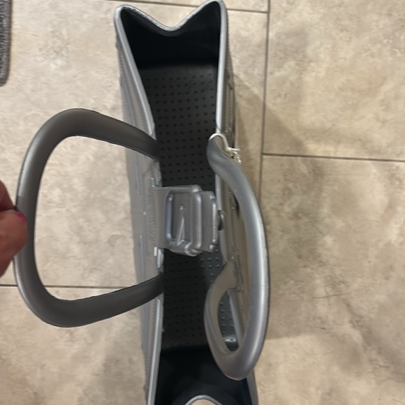 Great Bag Co handbag/tote NWT gray. 10in X 16in X 6in - Picture 6 of 6